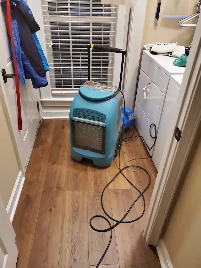 Commercial dehumidifier deployed for Crawl Space Restoration in Statesville
